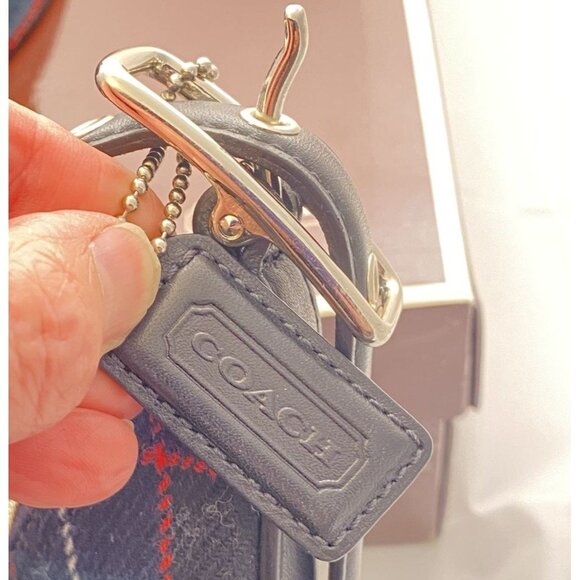 Rare Vintage Coach Holiday 2002 Green Tartan Plaid Wool Shoulder Bag With Matchi - Picture 9 of 16